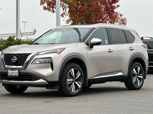 Certified 2023 Nissan Rogue Platinum w/ Platinum Premium Package image 8