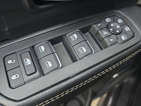 New 2026 RAM 2500 Laramie w/ Sport Appearance Package image 28