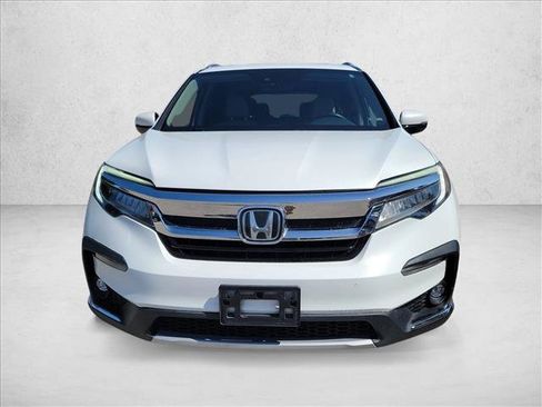 Used 2021 Honda Pilot Touring image 2
