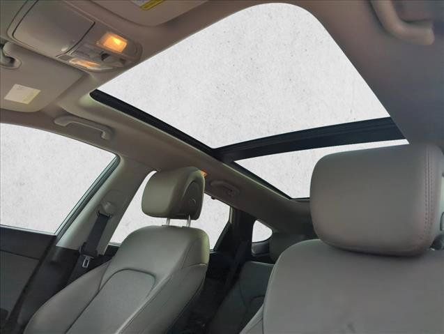Used 2017 Hyundai Santa Fe Sport w/ 2.4L Tech Package 04 FWD image 26