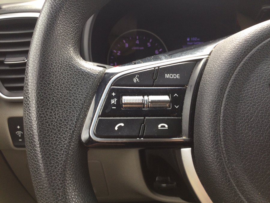 Used 2020 Kia Sportage LX AWD/4WD image 27