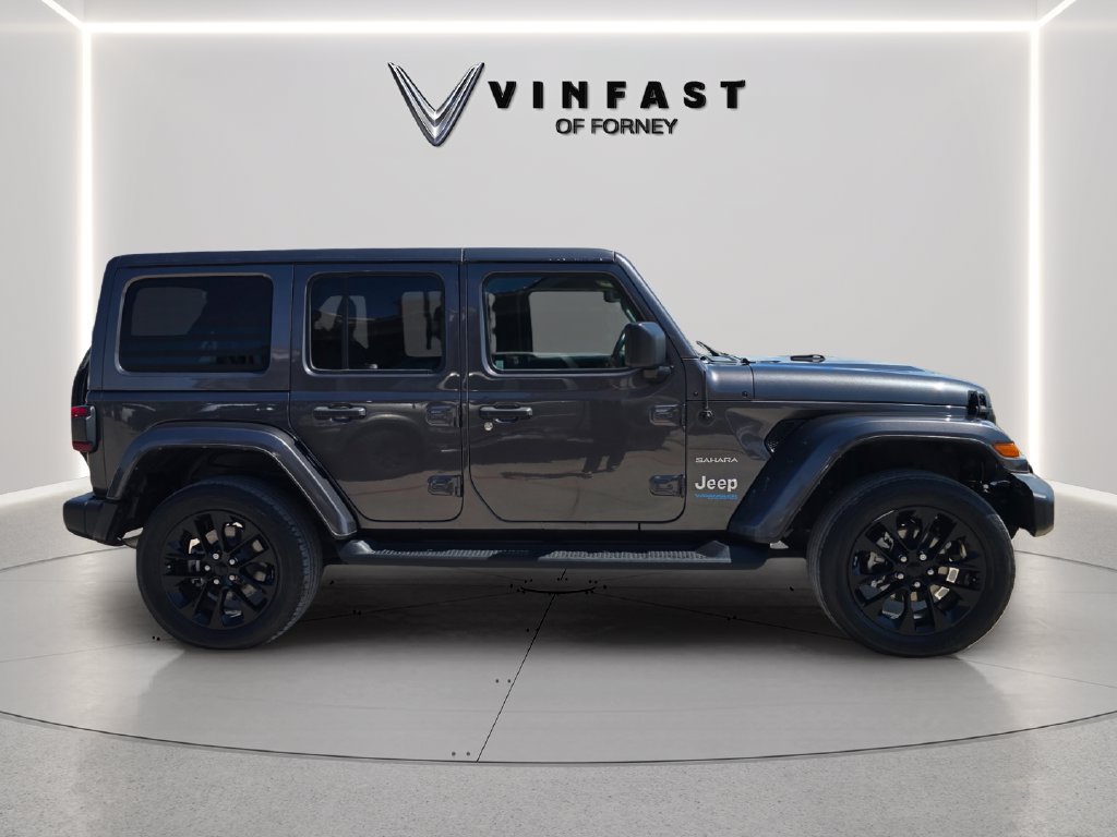 Used 2021 Jeep Wrangler Unlimited Sahara AWD/4WD image 6