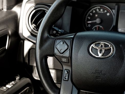 Used 2021 Toyota Tacoma SR image 13