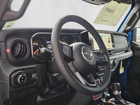 New 2026 Jeep Gladiator Rubicon image 3