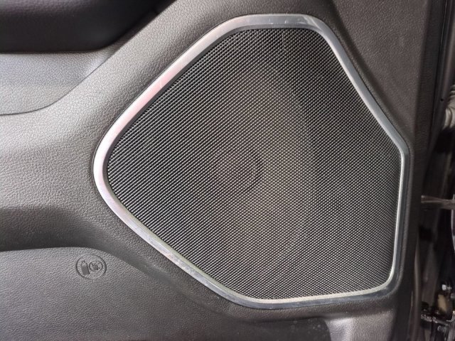 Used 2023 RAM 1500 Laramie AWD/4WD image 17