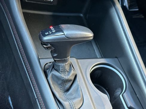 Used 2024 Dodge Durango GT image 25