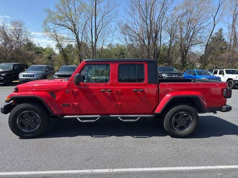 Certified 2022 Jeep Gladiator Sport image 7
