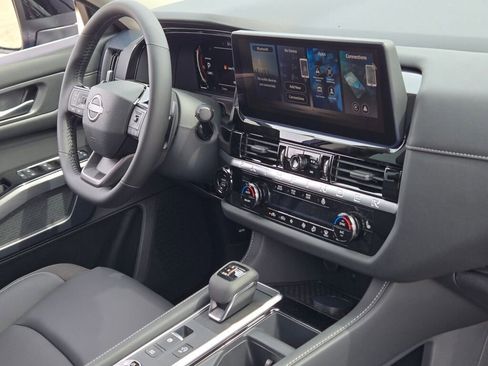 New 2026 Nissan Pathfinder SL w/ Cargo Package AWD/4WD image 5