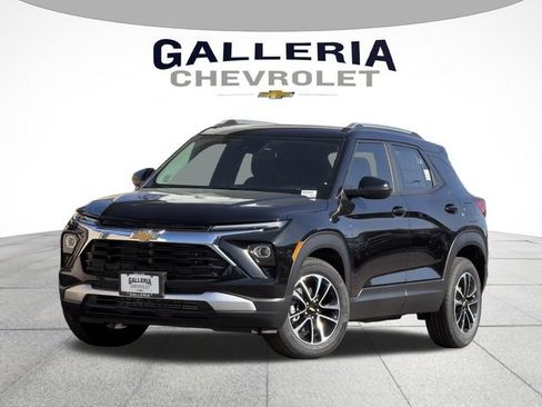 New 2026 Chevrolet TrailBlazer LT w/ Driver Confidence Package FWD image 1