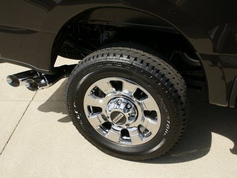 New 2025 Ford F250 Lariat w/ Lariat Ultimate Package image 15