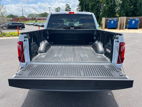 Used 2025 Ford F150 XLT w/ Equipment Group 301A Standard AWD/4WD image 19