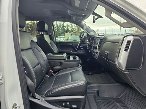 Used 2018 GMC Sierra 3500 SLT AWD/4WD image 10