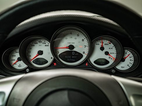 Used 2005 Porsche 911 Carrera S image 44