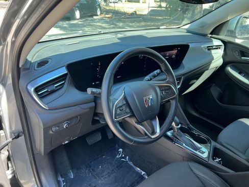 Used 2025 Buick Encore GX Preferred image 28