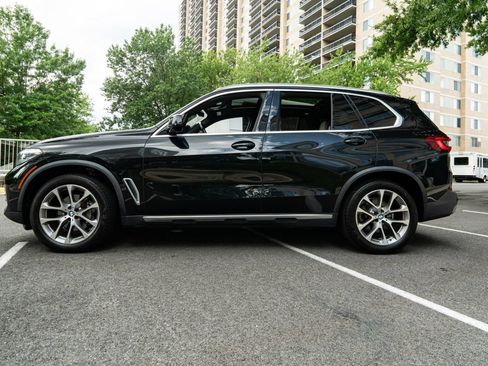 Used 2019 BMW X5 xDrive40i w/ Premium Package 2 AWD/4WD image 6