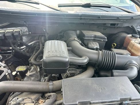 Used 2009 Ford F150 Lariat AWD/4WD image 11