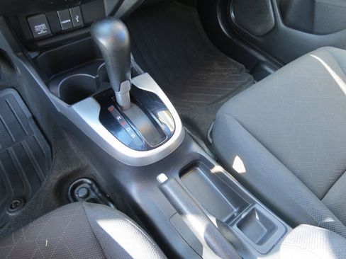 Used 2015 Honda Fit EX-L image 24