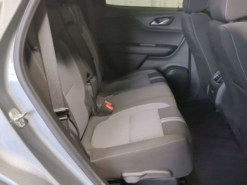 Used 2025 Chevrolet Blazer LT image 31