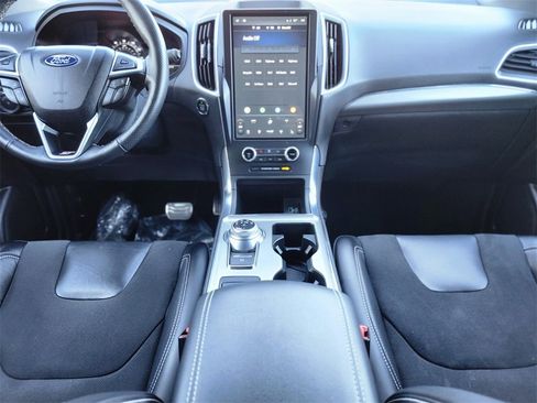Used 2022 Ford Edge ST w/ Equipment Group 401A image 14