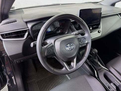 Used 2024 Toyota Corolla SE image 10