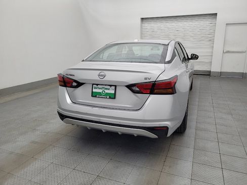 Used 2024 Nissan Altima 2.5 SV image 7