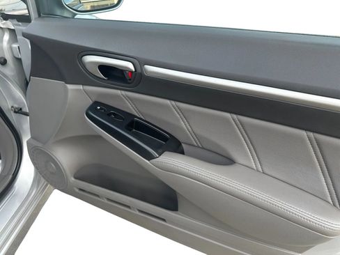 Used 2009 Honda Civic EX-L image 21