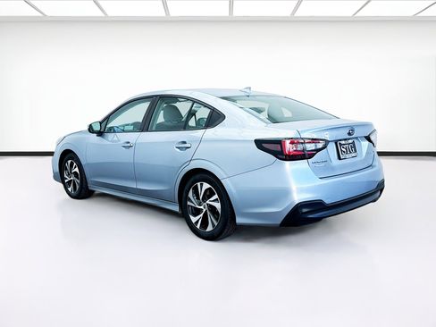 Used 2023 Subaru Legacy Premium image 6