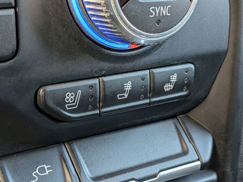 Used 2023 GMC Sierra 2500 AT4 image 21