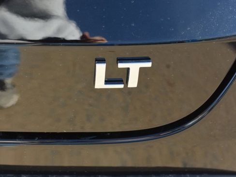 New 2026 Chevrolet Trax LT image 8