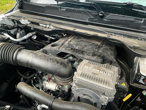 Used 2026 RAM 1500 Big Horn AWD/4WD image 32