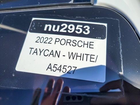 Used 2022 Porsche Taycan Turbo image 26