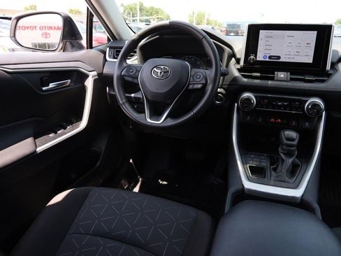 Used 2025 Toyota RAV4 XLE w/ Weather Package AWD/4WD image 22