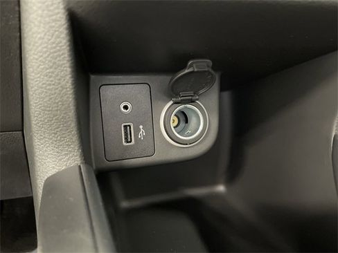 Certified 2025 Nissan Kicks Play S image 25