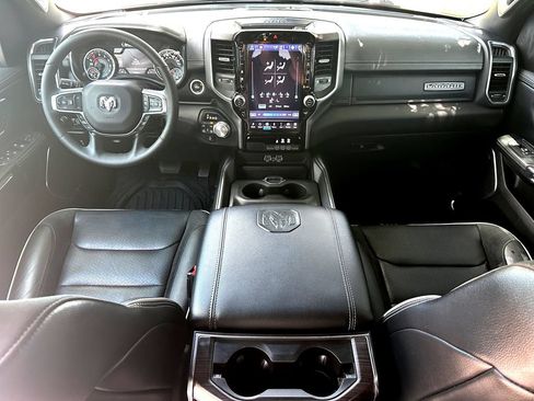 Used 2025 RAM 1500 Laramie AWD/4WD image 30