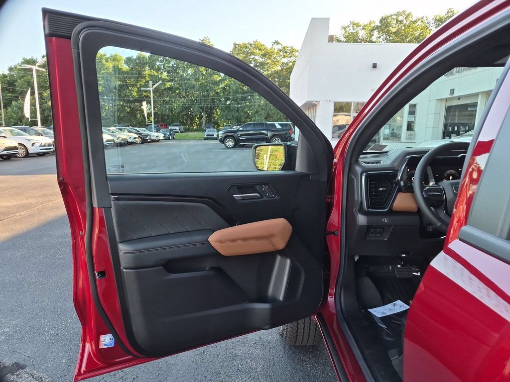 New 2026 GMC Canyon AT4 w/ Technology Plus Package AWD/4WD image 15
