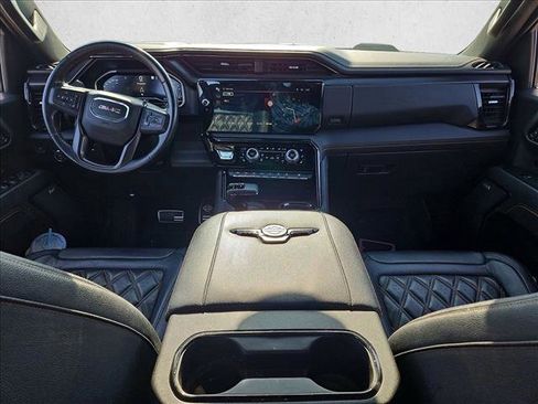 Certified 2023 GMC Sierra 1500 AT4 w/ AT4 Premium Package image 15