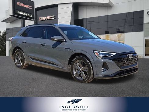 Used 2024 Audi Q8 e-tron Prestige w/ Prestige Package AWD/4WD image 1