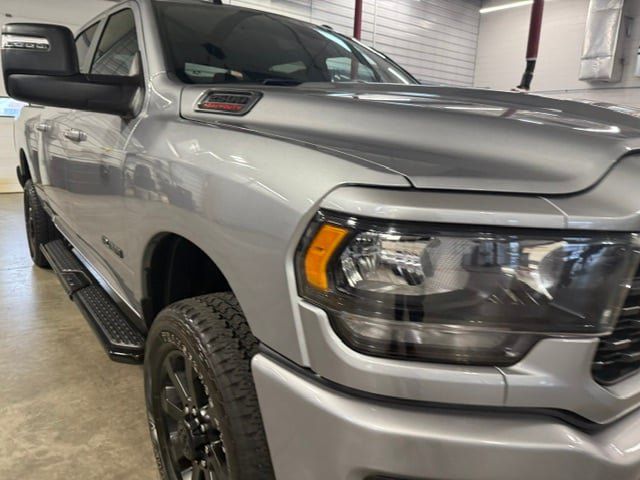 Used 2024 RAM 2500 Big Horn w/ Night Edition AWD/4WD image 3