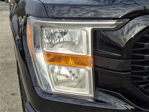 Used 2022 Ford F150 XL w/ STX Appearance Package image 9
