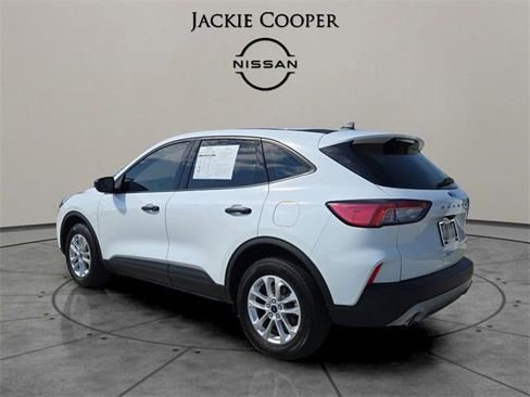 Used 2022 Ford Escape S image 3