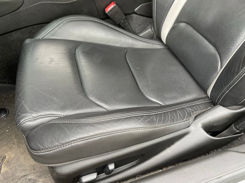 Used 2021 Chevrolet Camaro SS RWD image 23