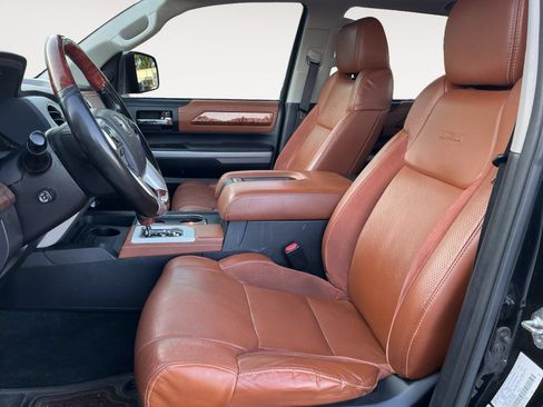 Used 2018 Toyota Tundra 1794 Edition AWD/4WD image 9