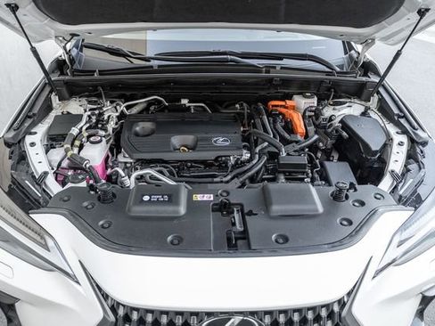 Used 2024 Lexus NX 450h+ AWD w/ Luxury Package image 15