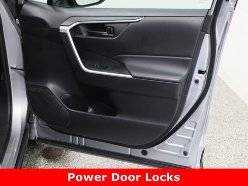 Certified 2024 Toyota RAV4 LE image 31