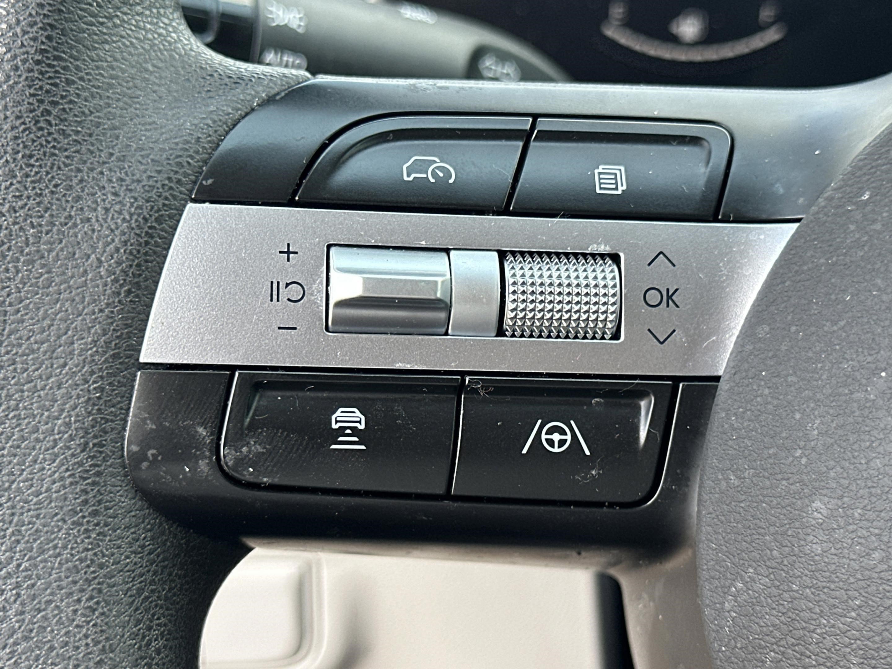 New 2025 Hyundai Tucson SEL FWD image 14