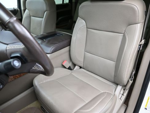 Used 2015 Chevrolet Suburban LTZ AWD/4WD image 21