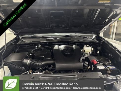 Used 2021 Toyota Tacoma TRD Off-Road w/ Technology Package AWD/4WD image 40