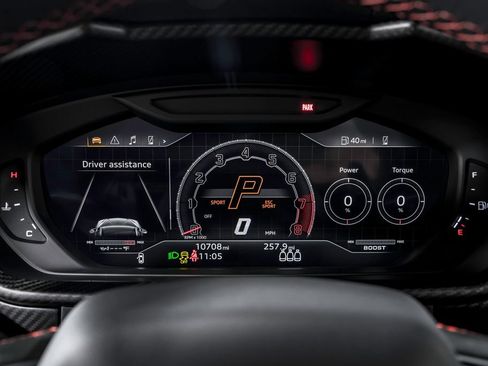 Used 2024 Lamborghini Urus Performante AWD/4WD image 17