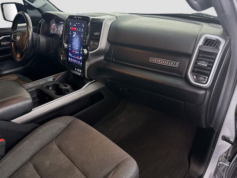 Used 2020 RAM 1500 Big Horn AWD/4WD image 30