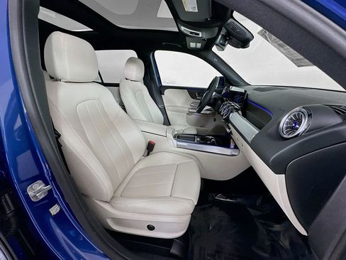 Used 2026 Mercedes-Benz GLB 250 4MATIC image 28